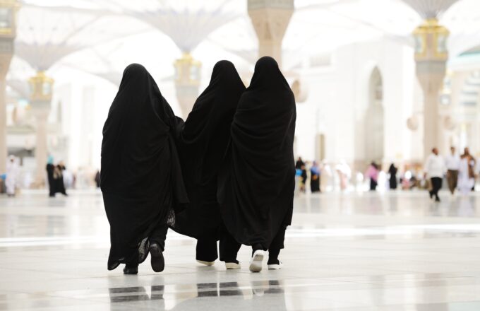 woman performing hajj badal